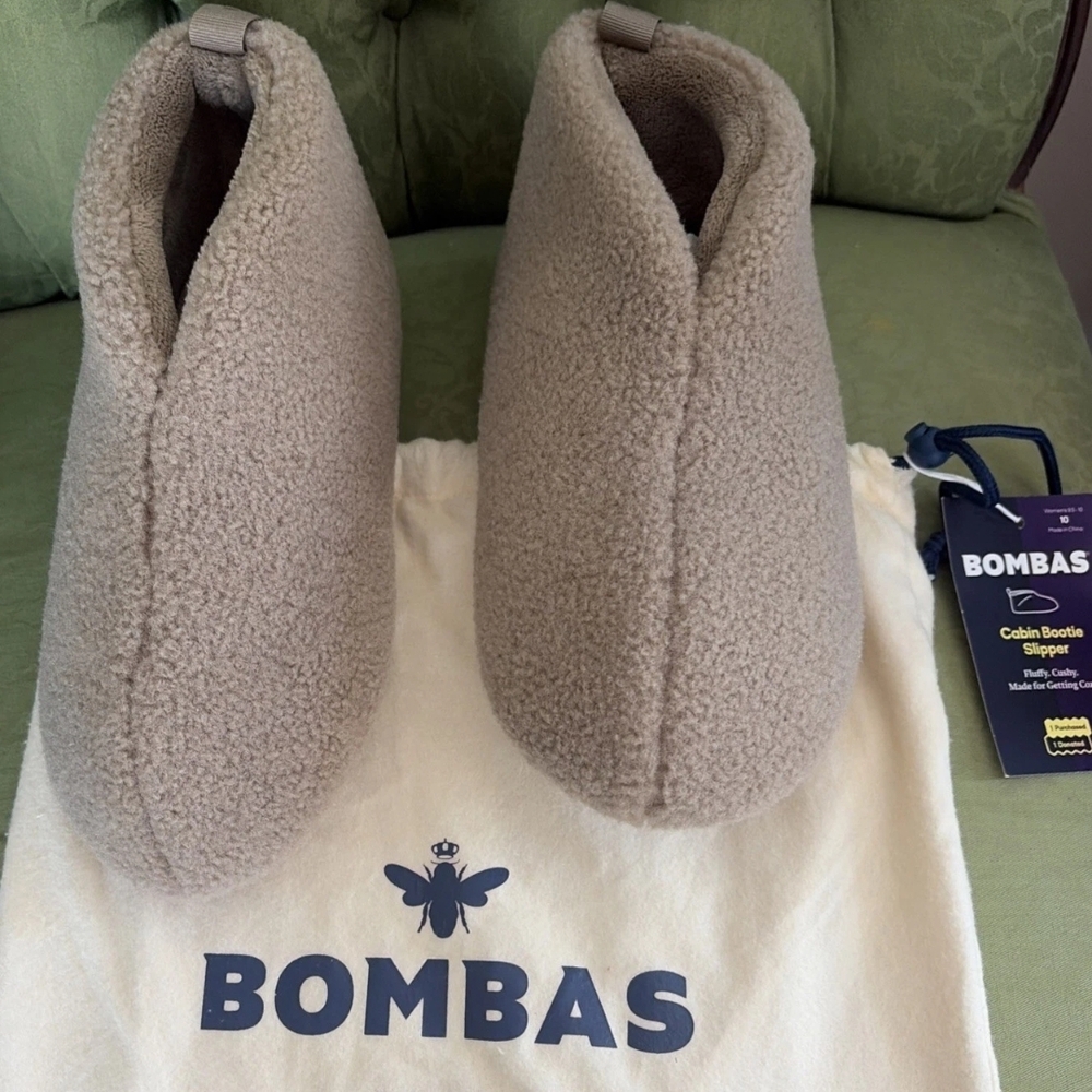 Bombas Taupe Cabin Bootie Slipper